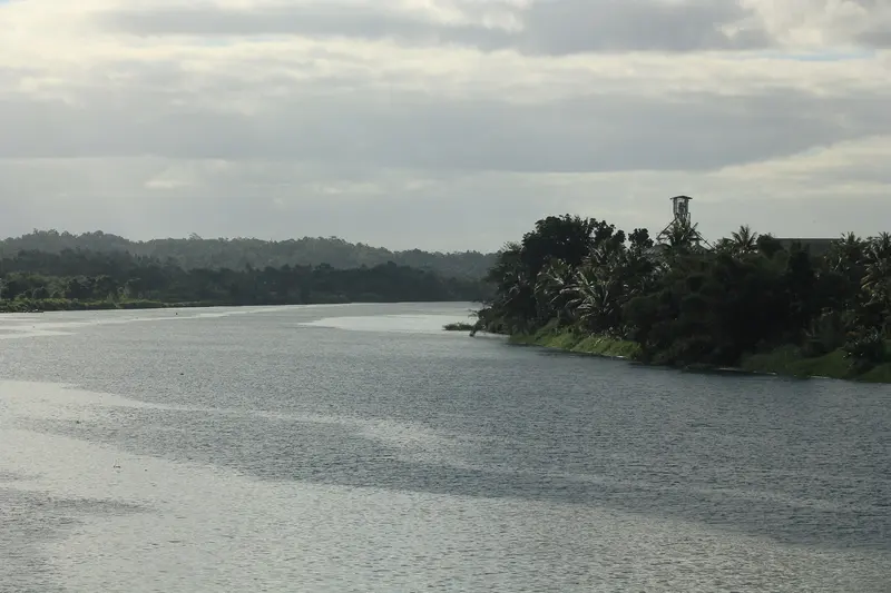 Rewa River and Nausori from the old Rewa Bridge