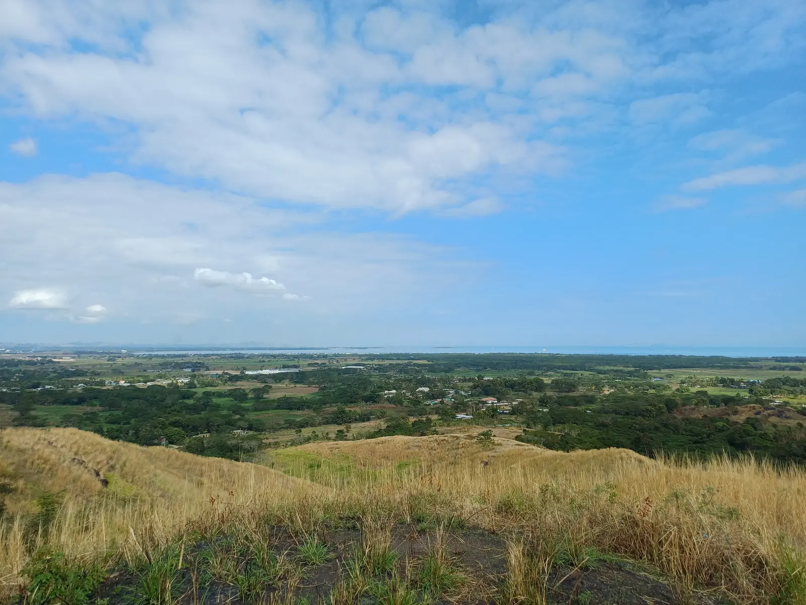 Grassland and the plain near Nadi, seen from the Garden of the Sleeping Giant lookout